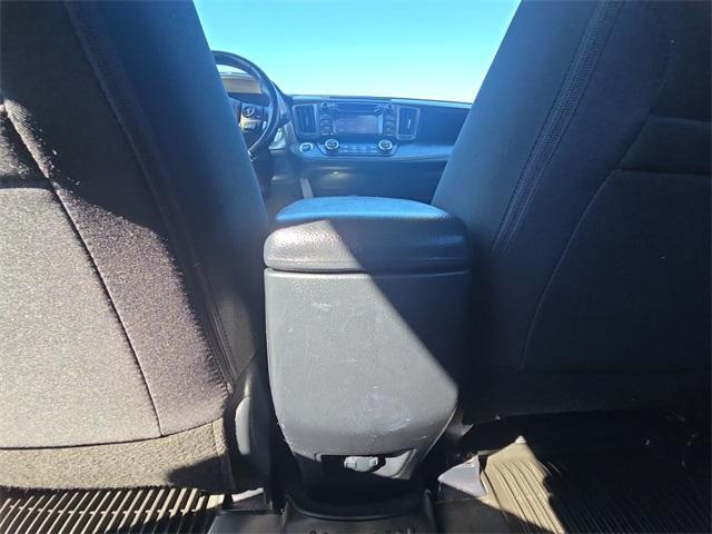 Photo of 2018 Green Toyota RAV4