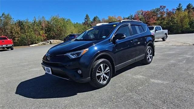 Photo of 2018 Green Toyota RAV4