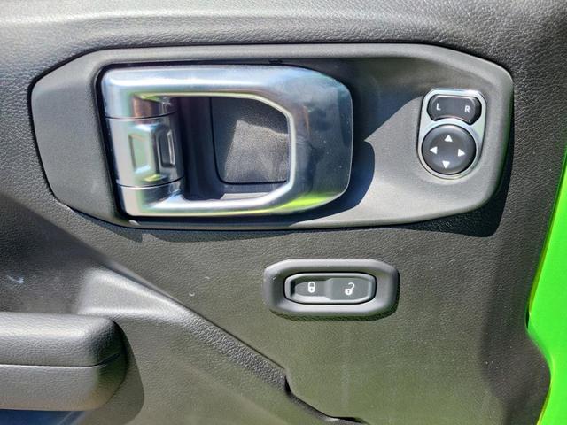 Photo of 2025 Mojito! Clearcoat Jeep Gladiator