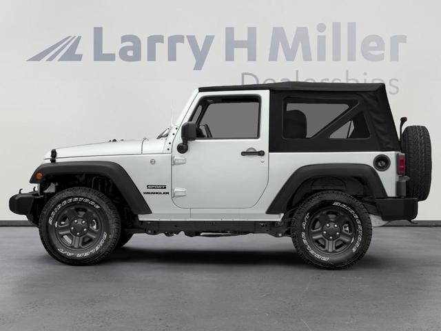 Photo of 2017 Bright White Clearcoat Jeep Wrangler