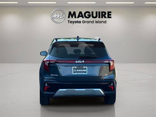 Photo of 2024 Gravity Gray Kia Seltos