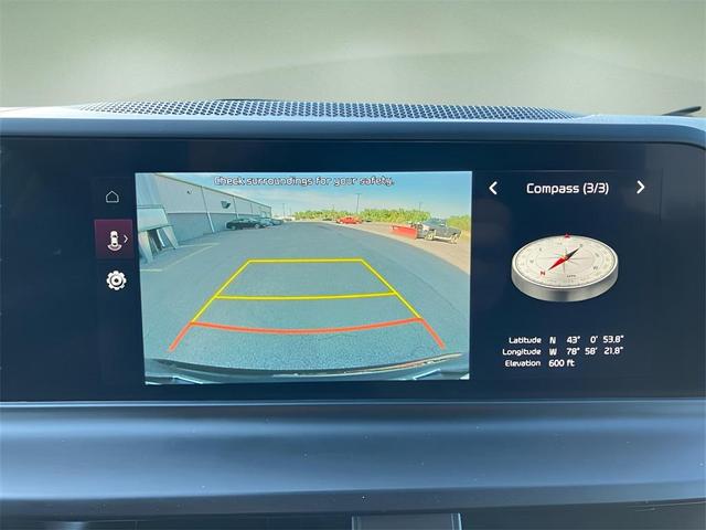 Photo of 2024 Gravity Gray Kia Seltos