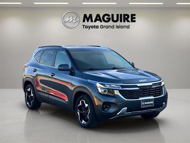 Photo of 2024 Gravity Gray Kia Seltos
