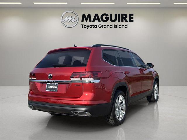 Photo of 2023 Red Metallic Volkswagen Atlas