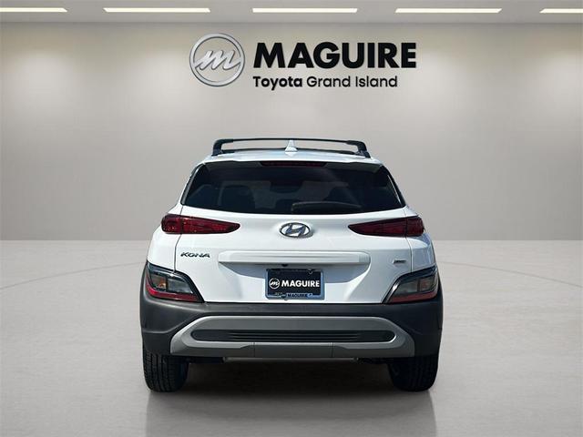 Photo of 2023 Lunar White Hyundai KONA
