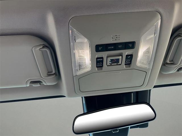 Photo of 2023 Gray Toyota RAV4 Hybrid