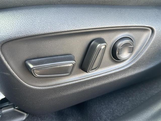 Photo of 2023 Silver Sky Metallic Toyota RAV4 Prime