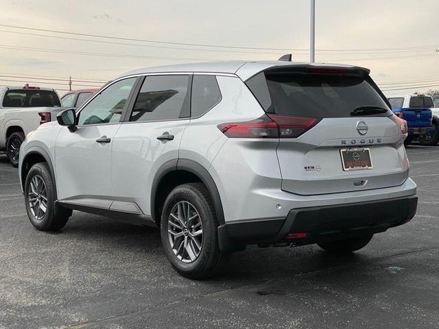 Photo of 2025 Brilliant Silver Metallic Nissan Rogue