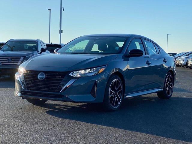 Photo of 2025 Atlantic Gray M Nissan Sentra
