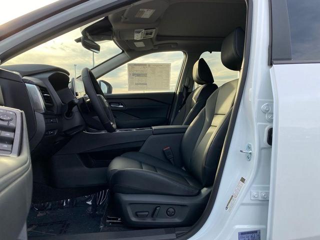 Photo of 2026 Everest White P Nissan Rogue