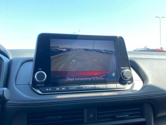 Photo of 2025 Scarlet Ember Nissan Rogue