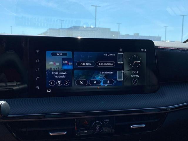 Photo of 2025 2t Gun Red Roof Nissan Kicks