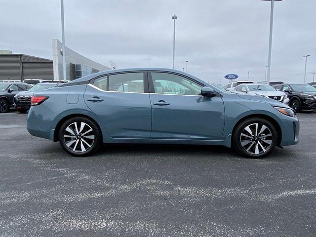 Photo of 2025 Atlantic Gray M Nissan Sentra
