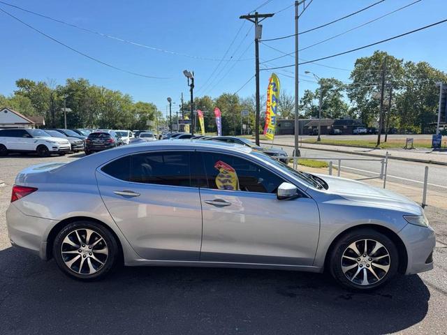 Photo of 2015 Silver Acura TLX