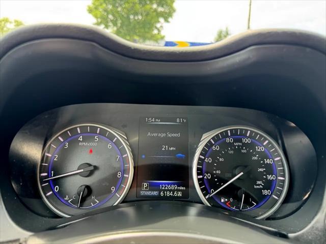 Photo of 2017 Liquid Platinum INFINITI Q50