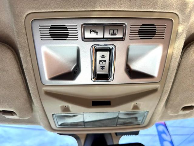 Photo of 2013 Blue Jaguar XF