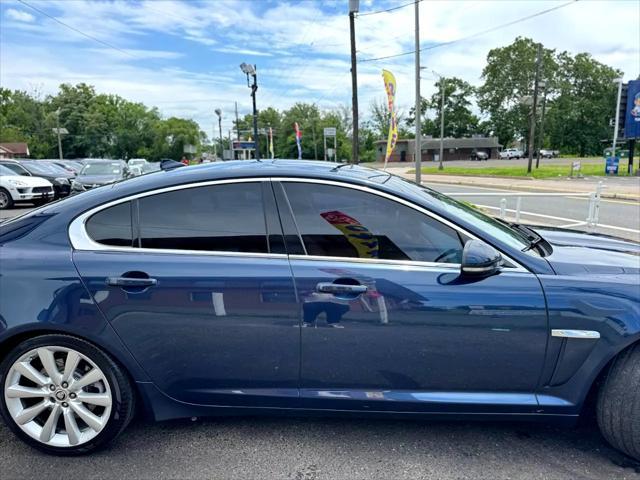 Photo of 2013 Blue Jaguar XF