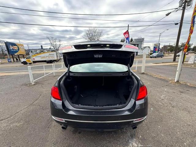 Photo of 2015 Black BMW 535