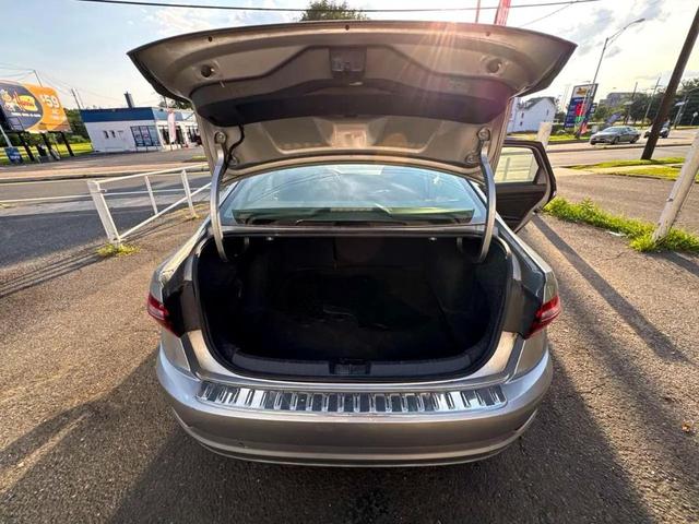 Photo of 2019 Pyrite Silver Metallic Volkswagen Jetta