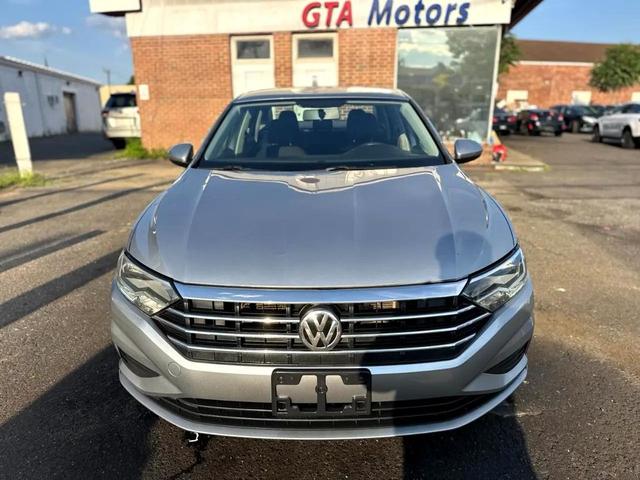 Photo of 2019 Pyrite Silver Metallic Volkswagen Jetta