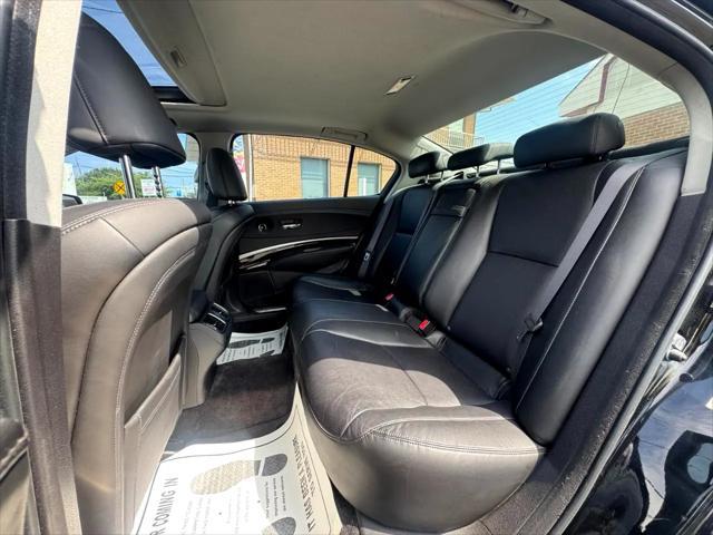 Photo of 2015 Crystal Black Pearl Acura RLX