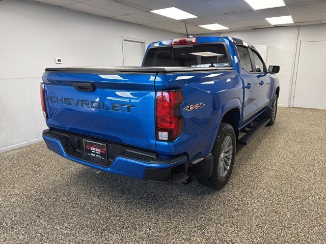 Photo of 2024 Glacier Blue Metallic Chevrolet Colorado