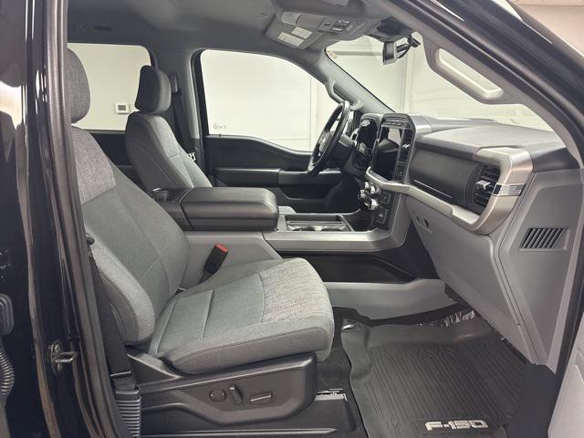 Photo of 2022 Agate Black Metallic Ford F-150