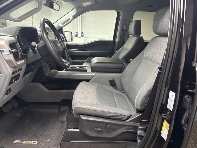 Photo of 2022 Agate Black Metallic Ford F-150