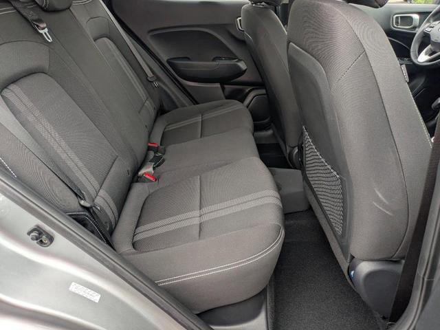 Photo of 2024 Shimmering Silver Hyundai VENUE
