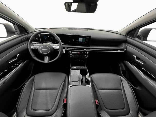 Photo of 2025 Phantom Black Hyundai TUCSON