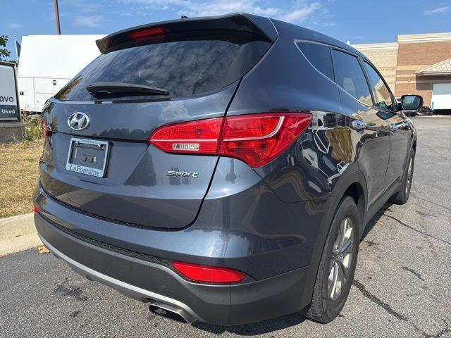 Photo of 2016 Marlin Blue Hyundai Santa Fe Sport
