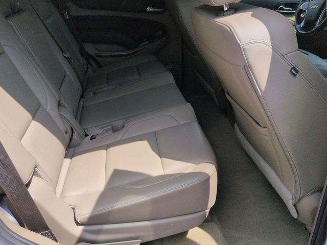 Photo of 2018 Summit White Chevrolet Tahoe