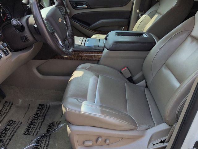 Photo of 2018 Summit White Chevrolet Tahoe