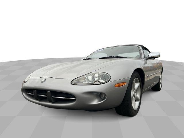 2000 Jaguar XK8