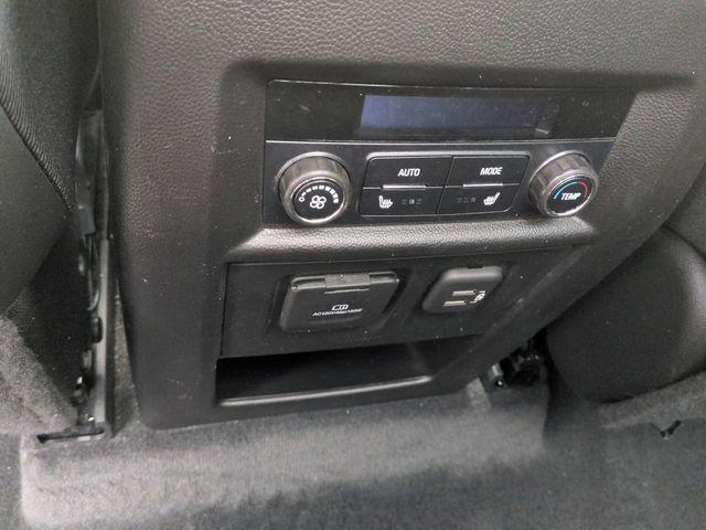 Photo of 2021 Mosaic Black Metallic Chevrolet Traverse