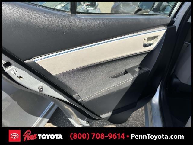 Photo of 2014 Classic Silver Metallic Toyota Corolla