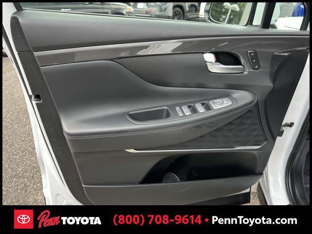 Photo of 2023 Quartz White Hyundai SANTA FE
