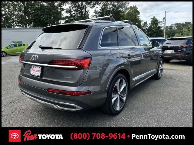 Photo of 2020 Gray Audi Q7