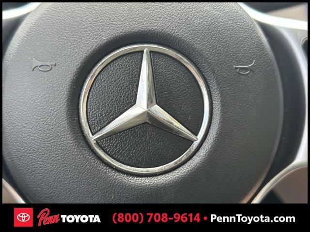 Photo of 2021 Lunar Blue Metallic Mercedes-Benz C-Class