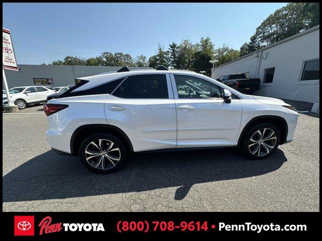 Photo of 2017 Eminent White Pearl Lexus RX 350