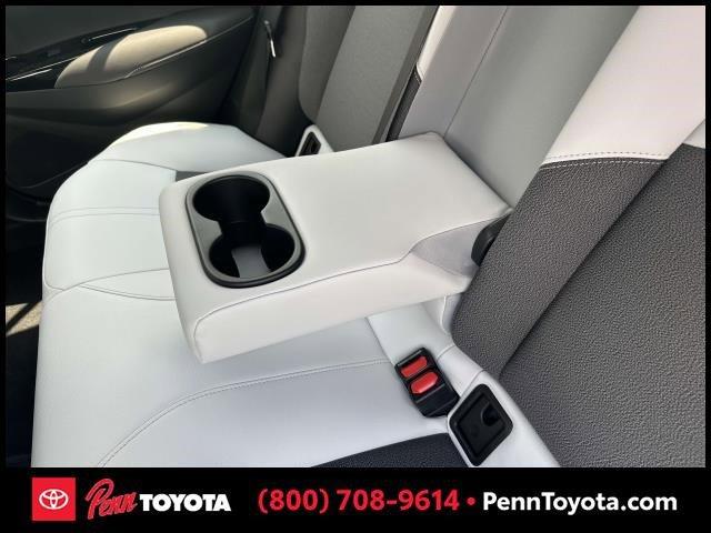 Photo of 2023 Wind Chill Pearl Toyota Corolla Hatchback