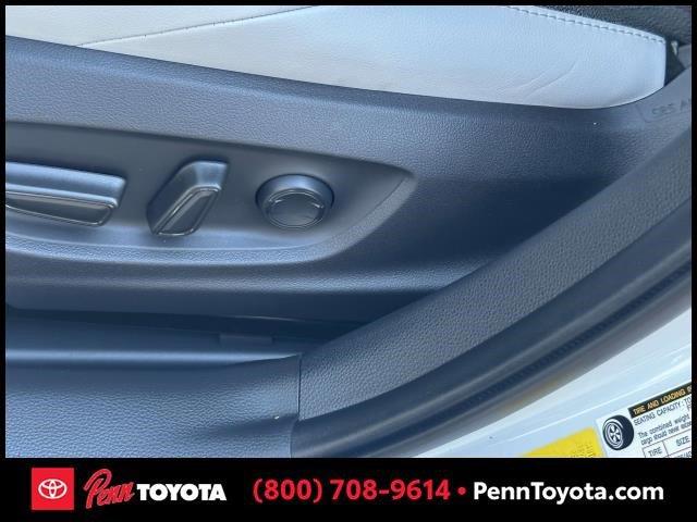 Photo of 2023 Wind Chill Pearl Toyota Corolla Hatchback