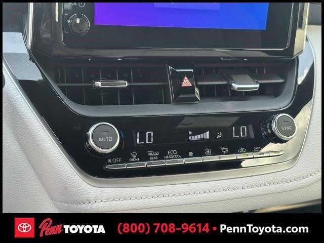 Photo of 2023 Wind Chill Pearl Toyota Corolla Hatchback
