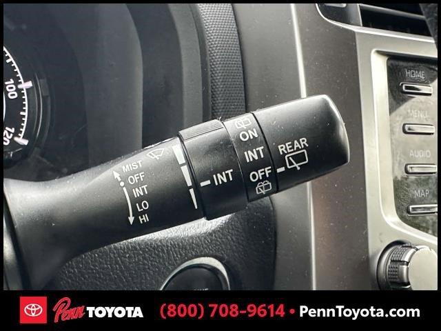 Photo of 2022 White Toyota 4Runner