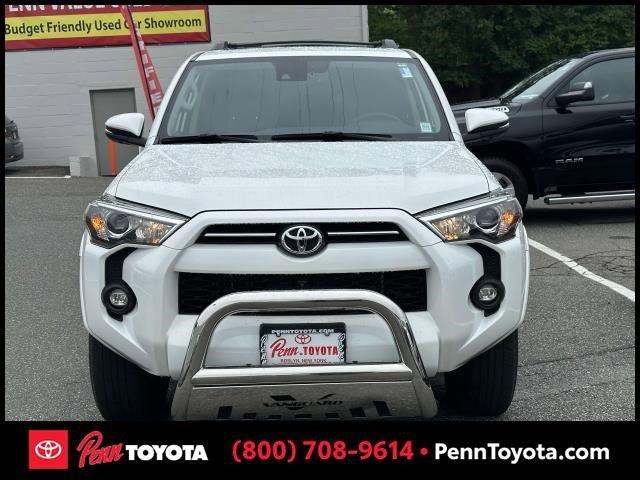 Photo of 2022 White Toyota 4Runner