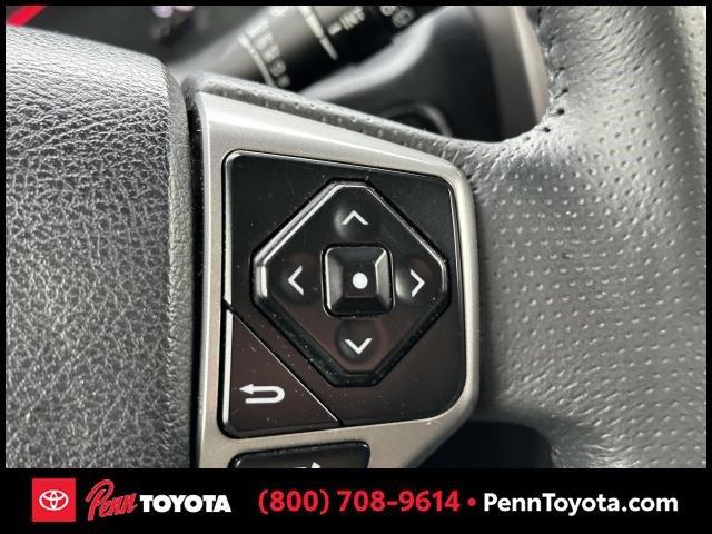 Photo of 2022 White Toyota 4Runner