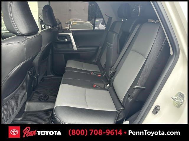 Photo of 2022 White Toyota 4Runner