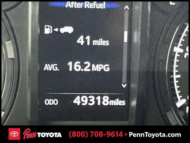 Photo of 2022 White Toyota 4Runner