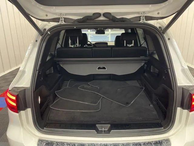 Photo of 2024 Polar White Mercedes-Benz GLB 250