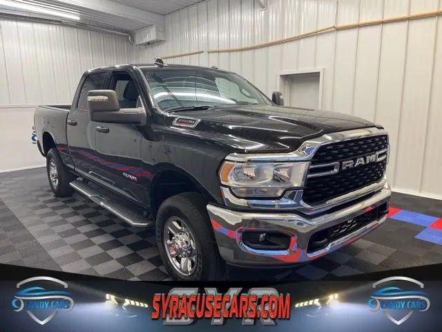 Photo of 2024 Diamond Black Crystal Pearlcoat RAM 2500